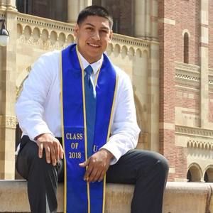 Meet your Posher, Carlos